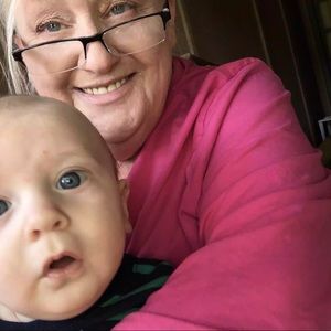 Meet your Posher, Stacy